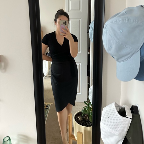 Le chateau Vintage asymmetrical black skirt - Picture 3 of 9